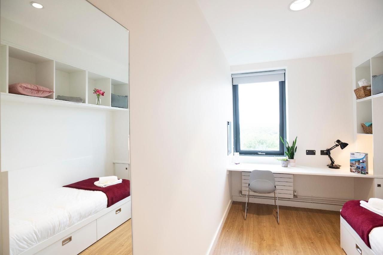 Goldcrest Village Apartments University Of Galway Exteriör bild