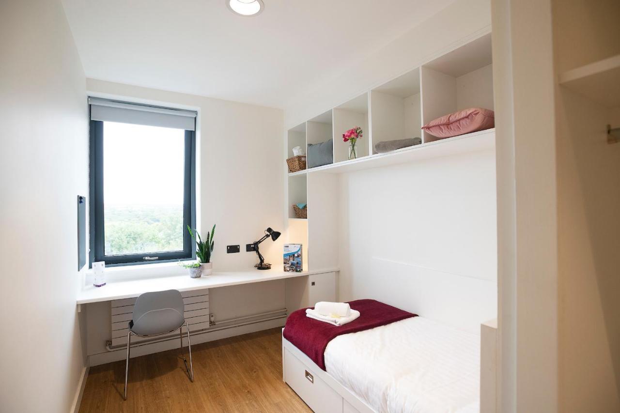 Goldcrest Village Apartments University Of Galway Exteriör bild